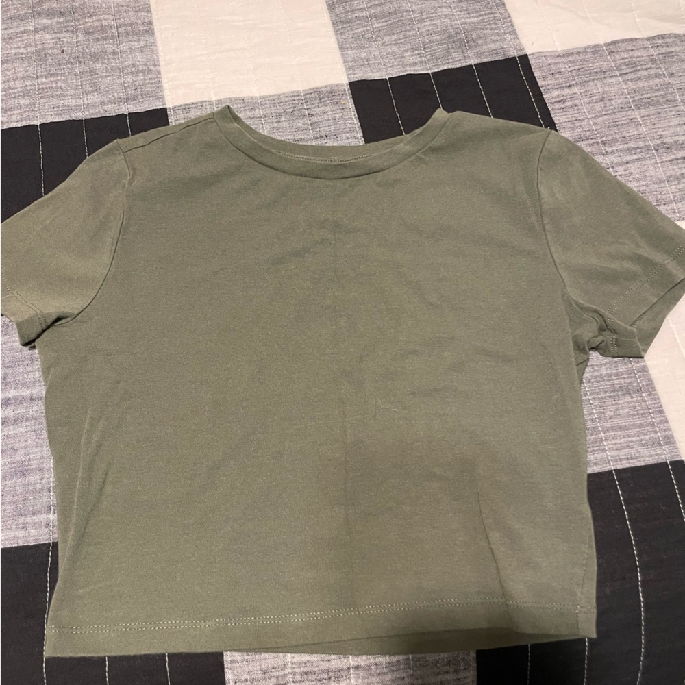 Dark green crop top
